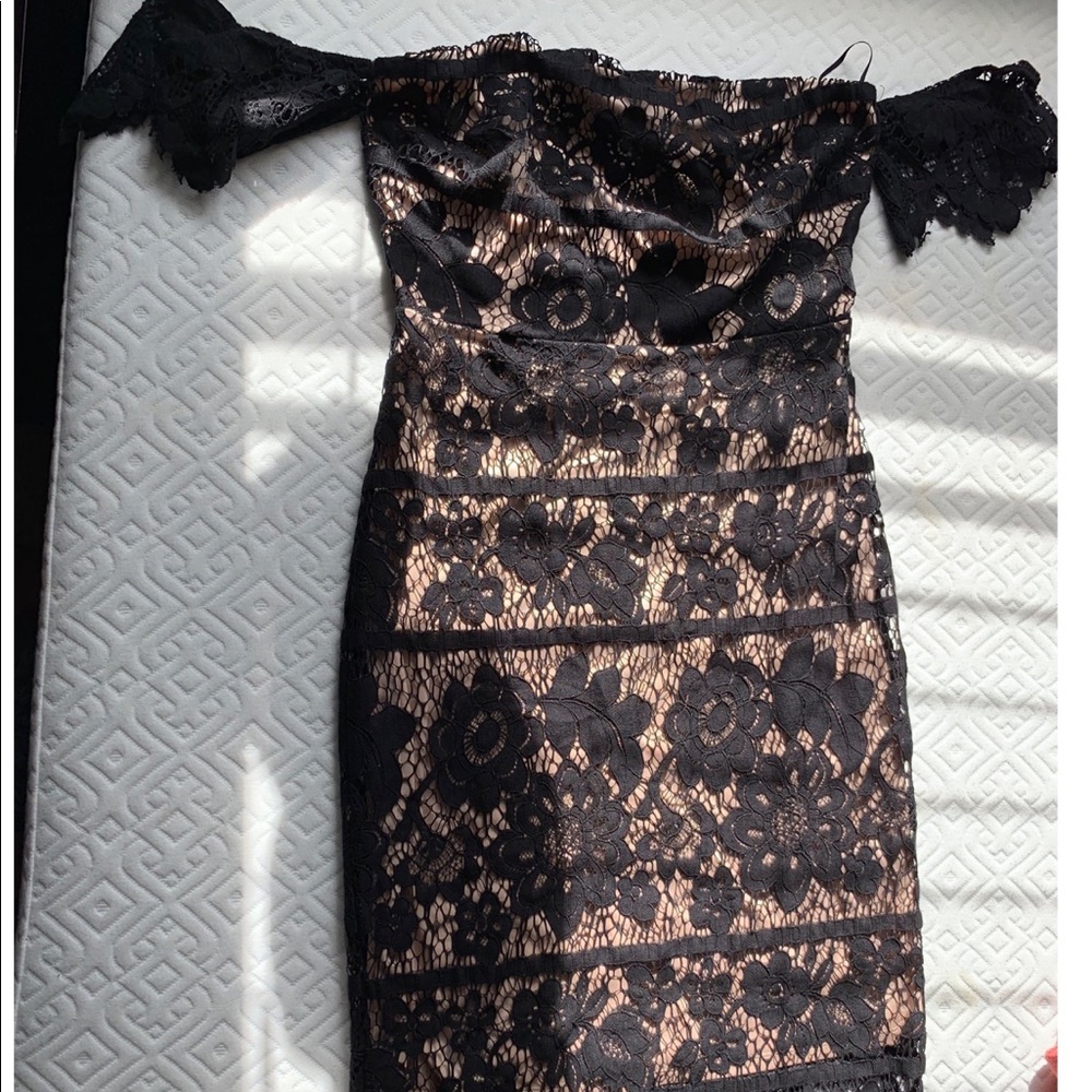 Black lace dress
